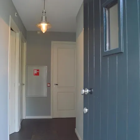 Apartment In Near Meinweg Park, Cleaning Included Posterholt
