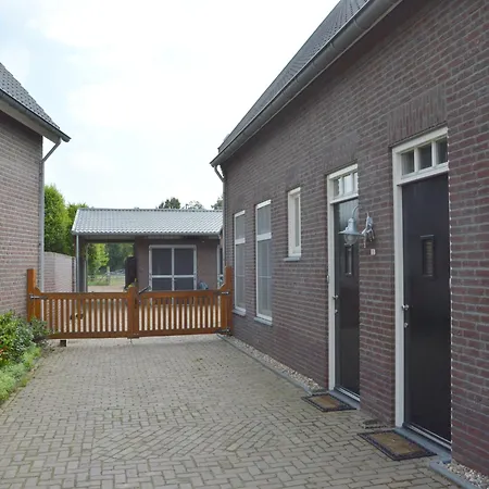 Apartment In Near Meinweg Park, Cleaning Included Posterholt